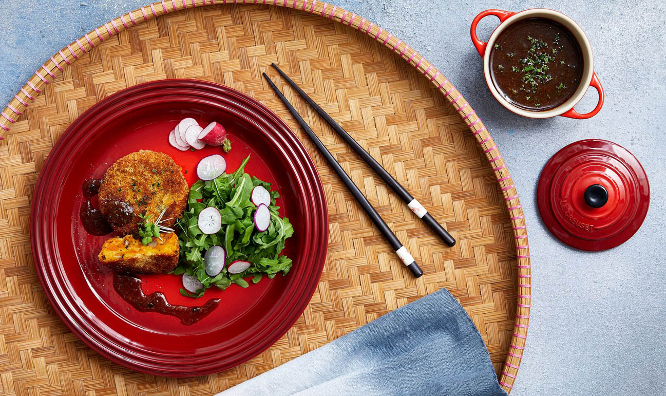 Le Creuset Dinner Plate Cerise