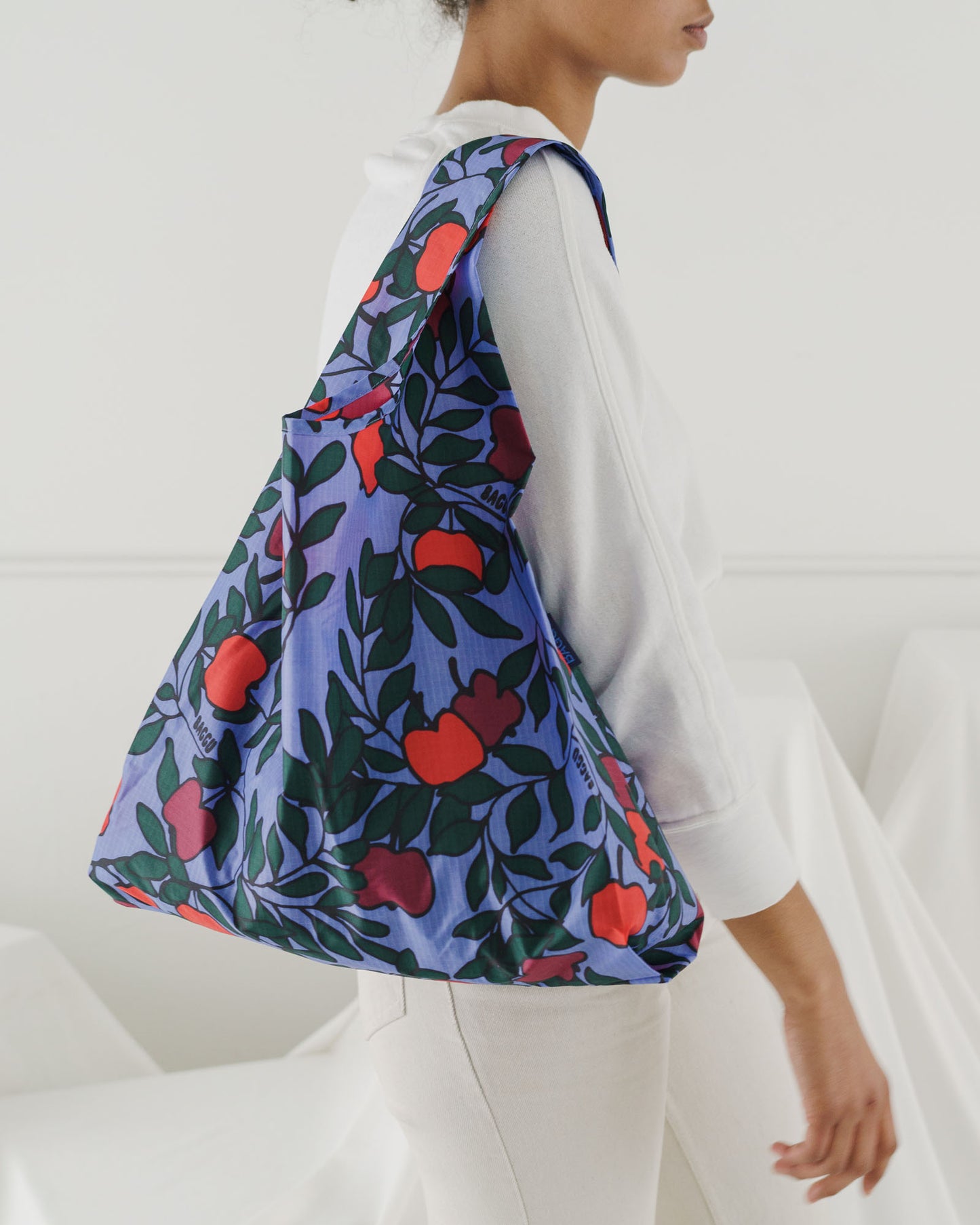 BAGGU Standard Reusable Bag - Apple Tree