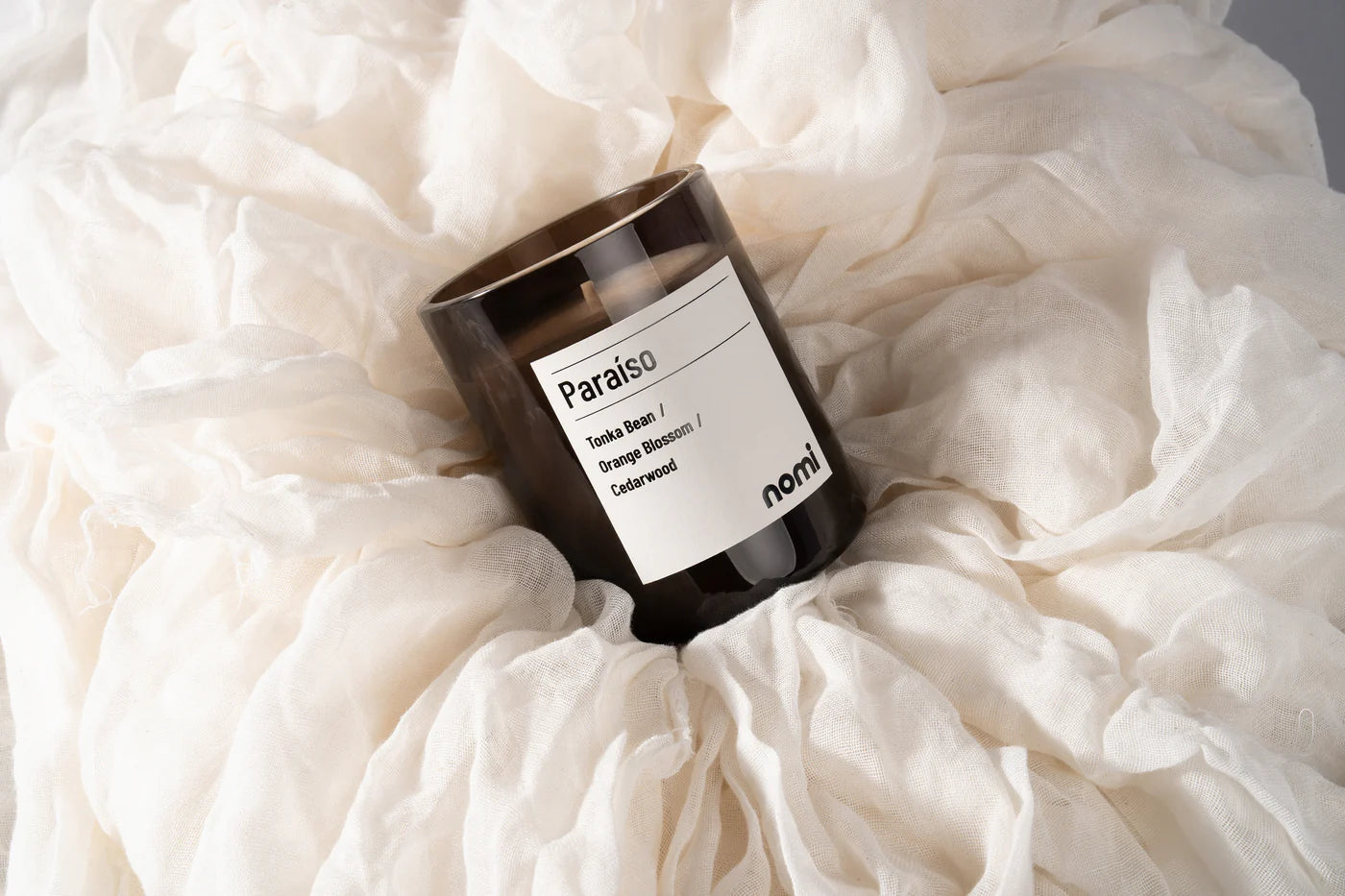 Nomi Paraíso Scented Candle