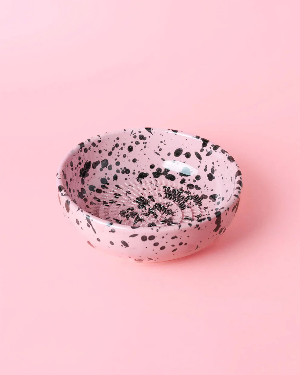 Tierra Cocida Medium Pottery Grater Bowl in Cosmica pink and black pattern
