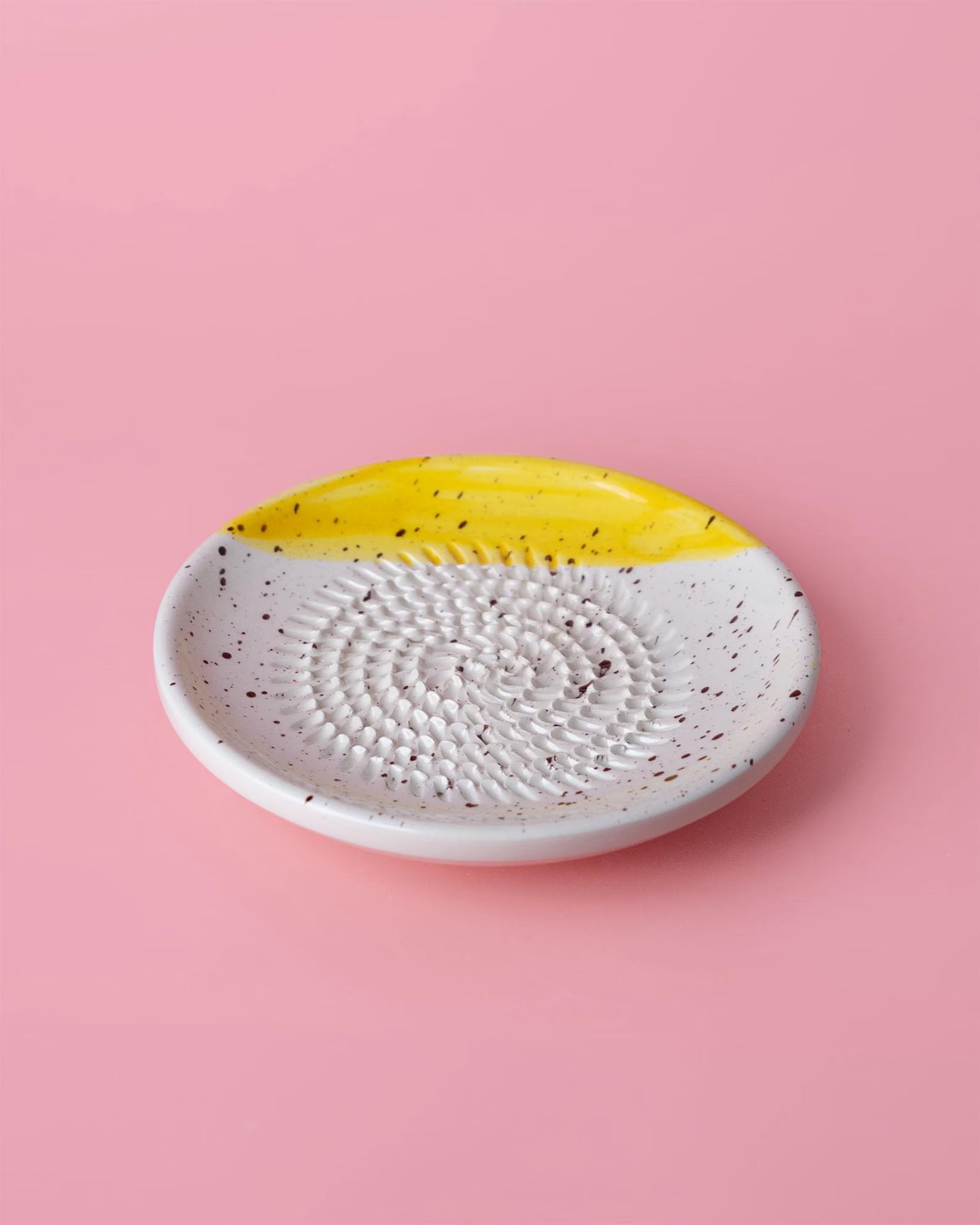 Tierra Cocida Small Ceramic Garlic Grater Plate Cinnamon