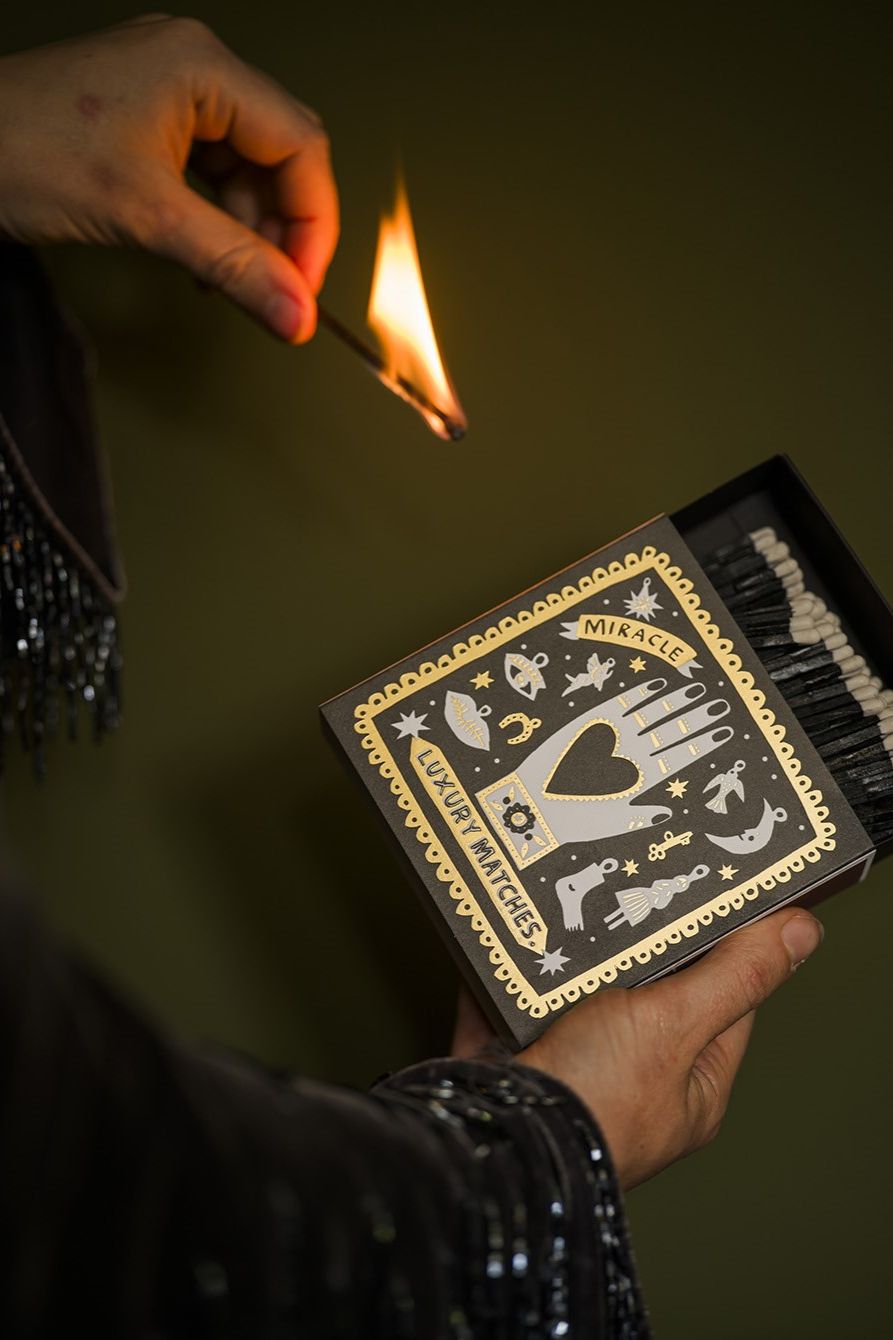 Luxury Matches - Black Miracle