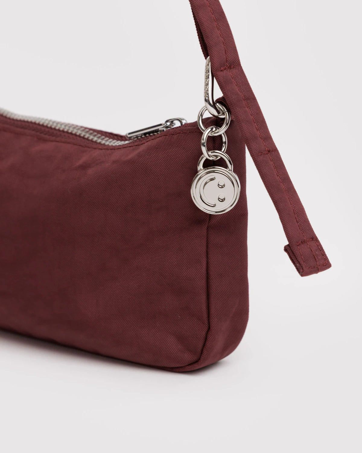 BAGGU Nylon Pochette Bag - Mahogany