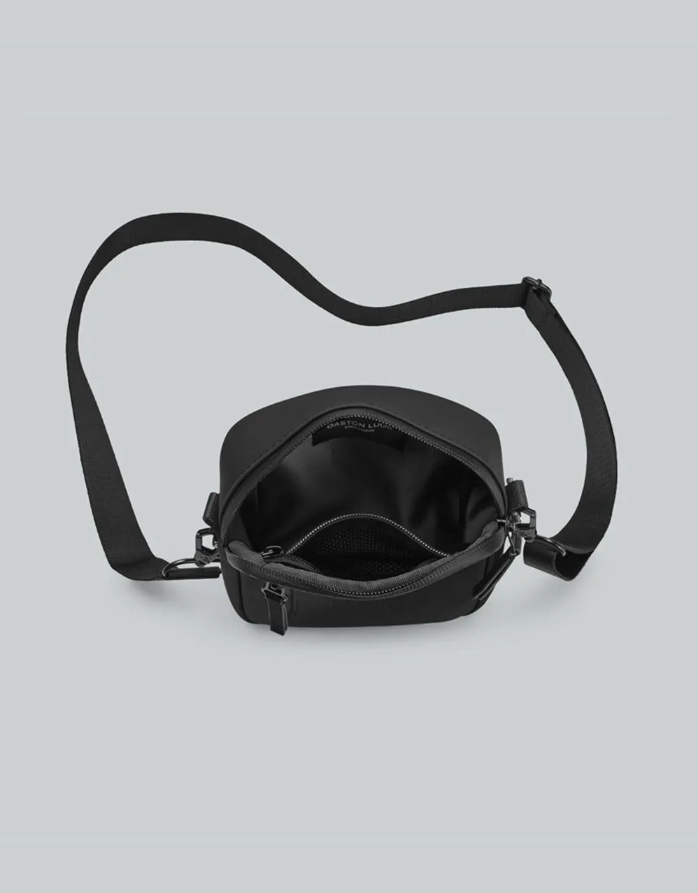 Gaston Luga Dash Verti Crossbody Bag - Black
