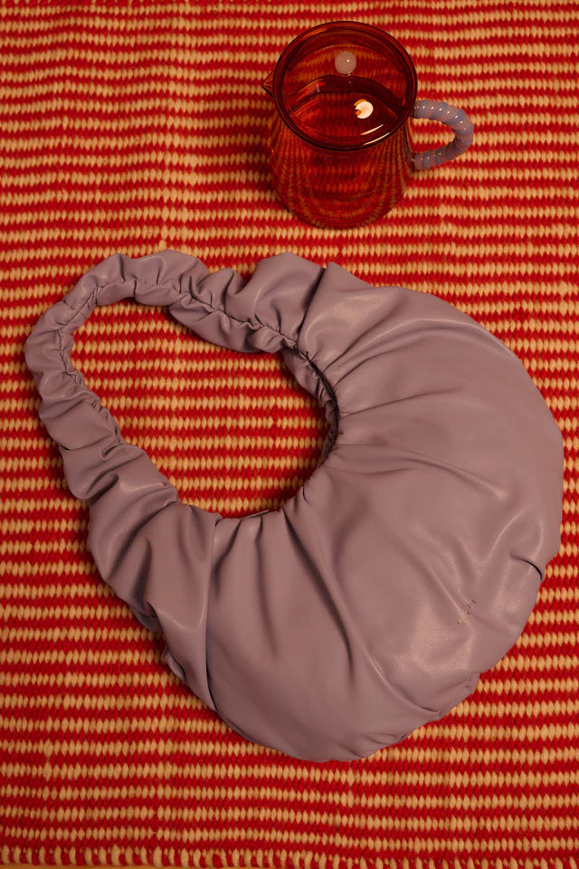 The Sticky Sis Croissant Hand Bag il Sole - Periwinkle Lilac