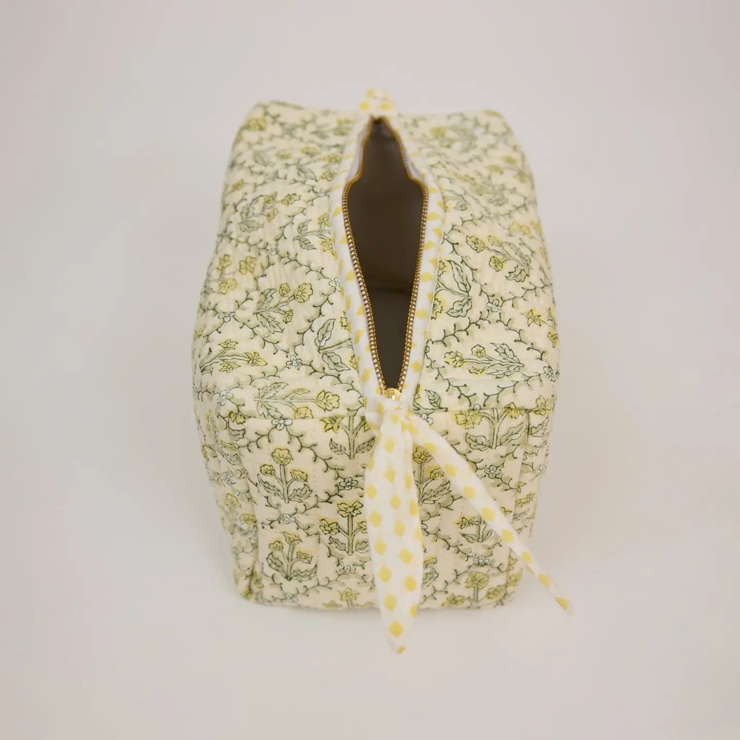 Paper Mirchi Organic Cotton Toiletry Large Bag - Floral Lattice Buttercream