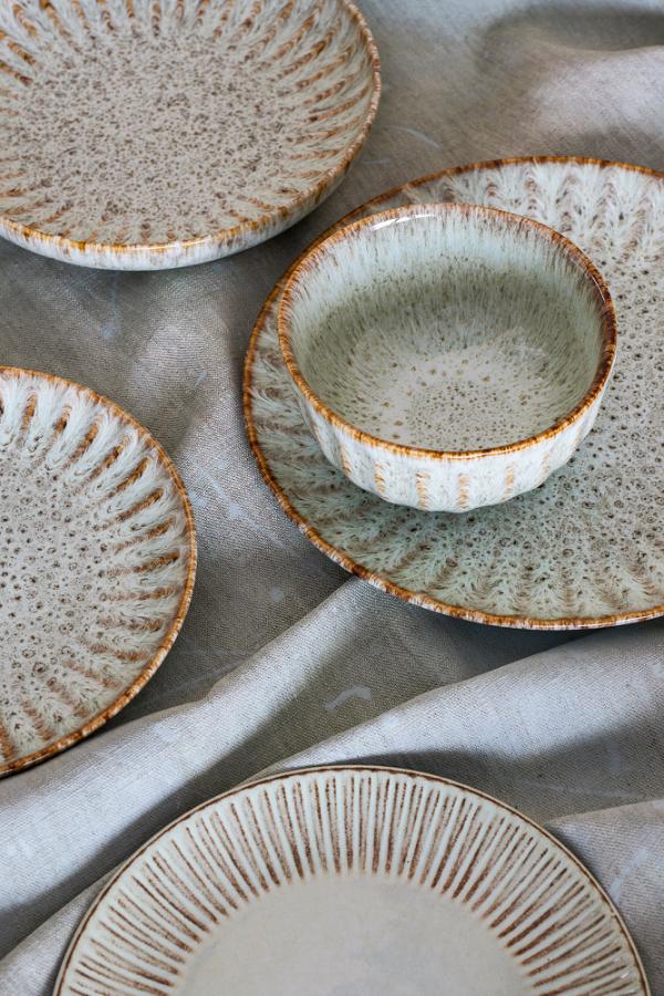 Bloomingville Fleur Deep Nature Stoneware Plate