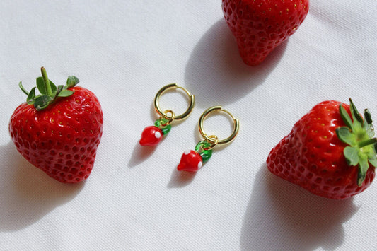 Wonder Lounge Strawberry Glass earrings with gold hoop