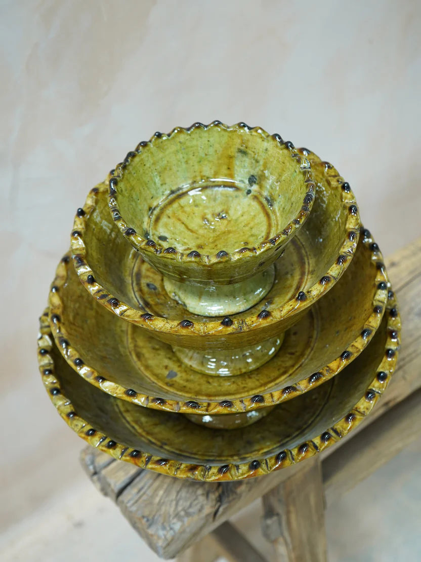 Moroccan White Vintage Tamegroute Ochre Jagged Edge Pedestal Fruit Bowl Large