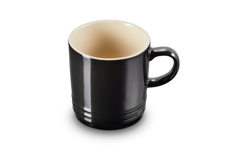 Le Creusey stoneware mug 350ml in black onyx shade 