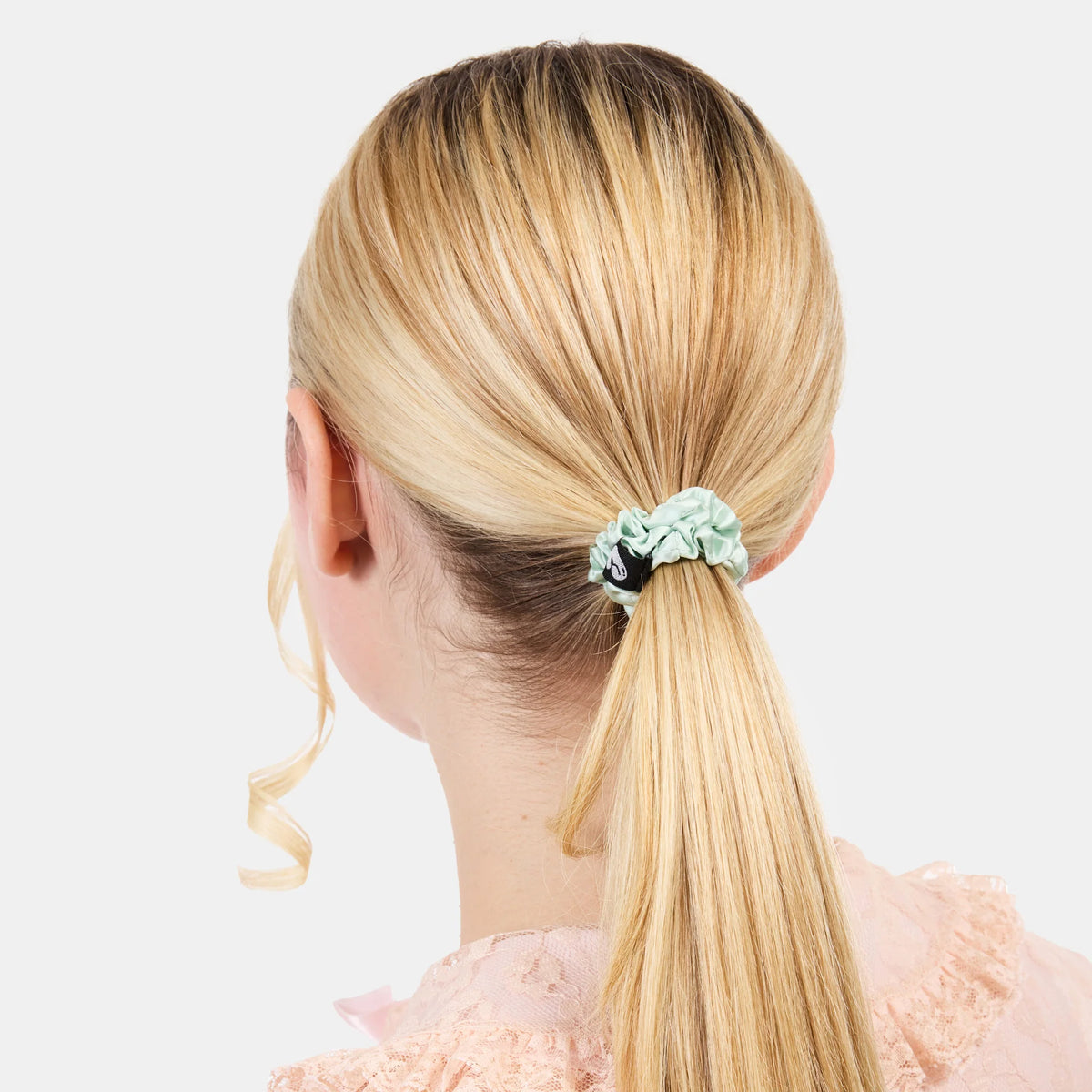 CHUNKS Silk Scrunchies - Skinny Winnie