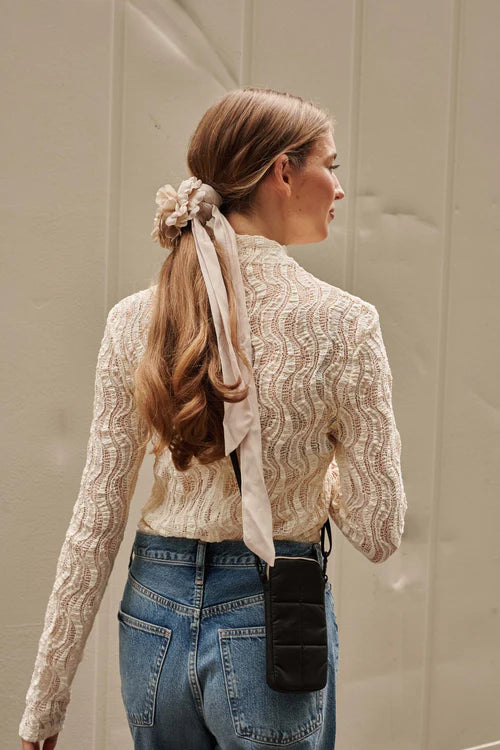 Tinne And Mia Luce Puffy Phone Pouch - Black