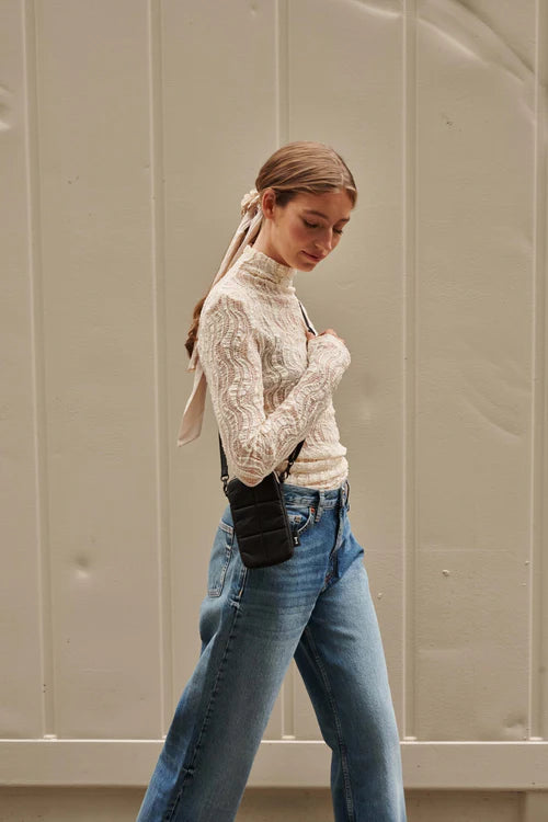 Tinne And Mia Luce Puffy Phone Pouch - Black