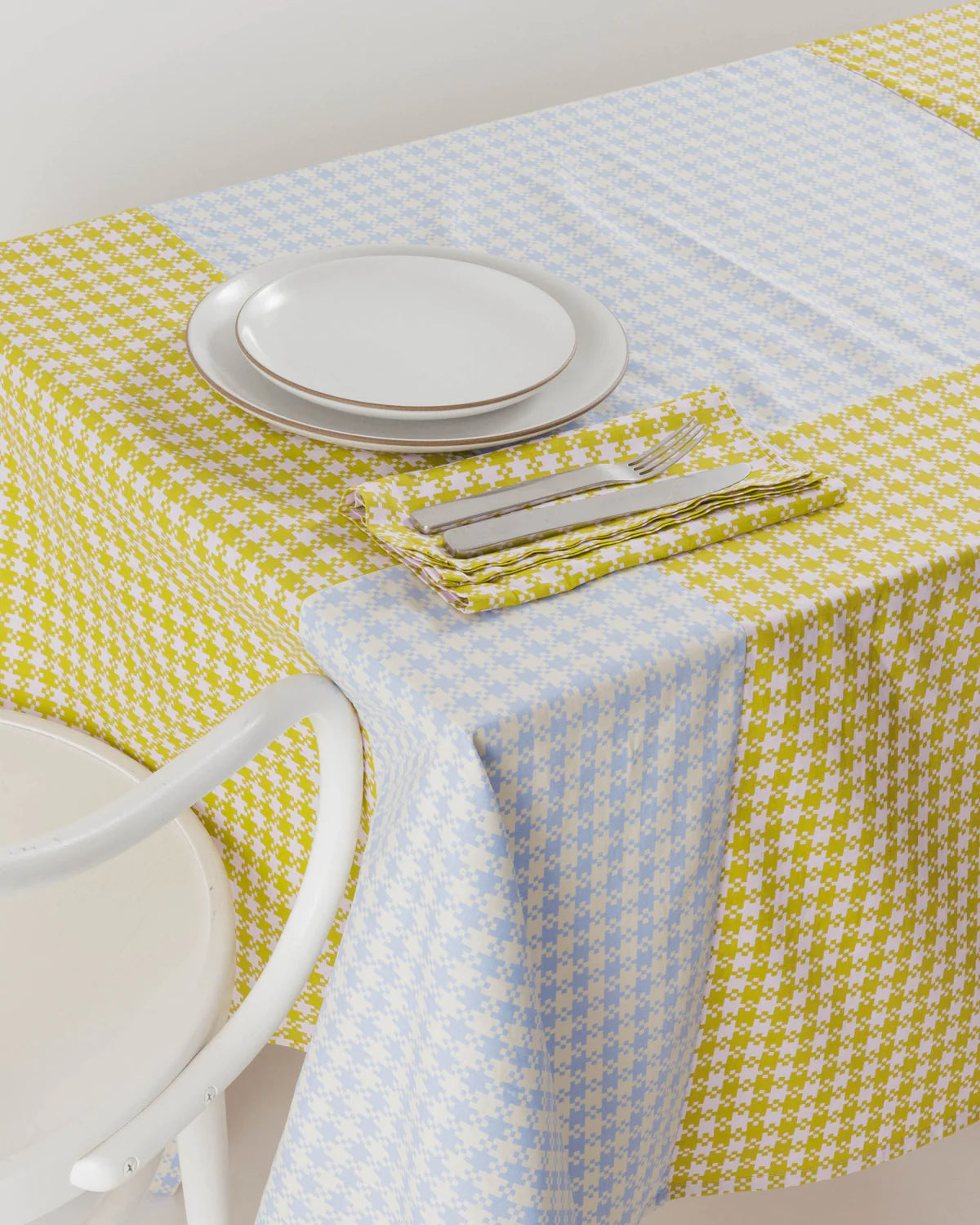 BAGGU reusable cloth in pastel pixel gingham pattern